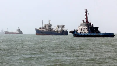 Иран атаковал американские военные корабли, США потопили танкер