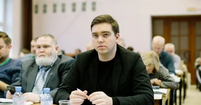 Кандидат в Госдуму от "Яблока" сообщил, что ему поступают угрозы убийством