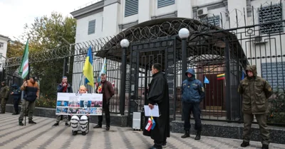 Российские власти попросили другие страны запретить митинги у своих посольств в день выборов