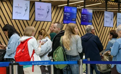 В московских аэропортах усилили работу служб из-за ограничений