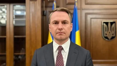 Владимир Зеленский отстранил генпрокурора Украины Руслана Кравченко от должности. Что известно