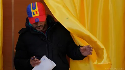 Румыния видит "признаки российского вмешательства" в выборы